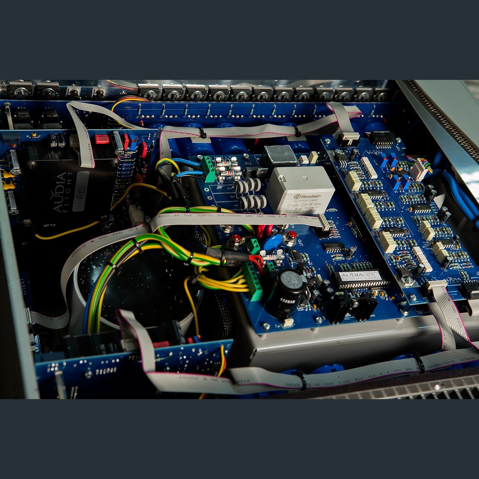 Audia Flight Strumento no.4 mk2 Stereo Power Amplifier-thumbmail-7
