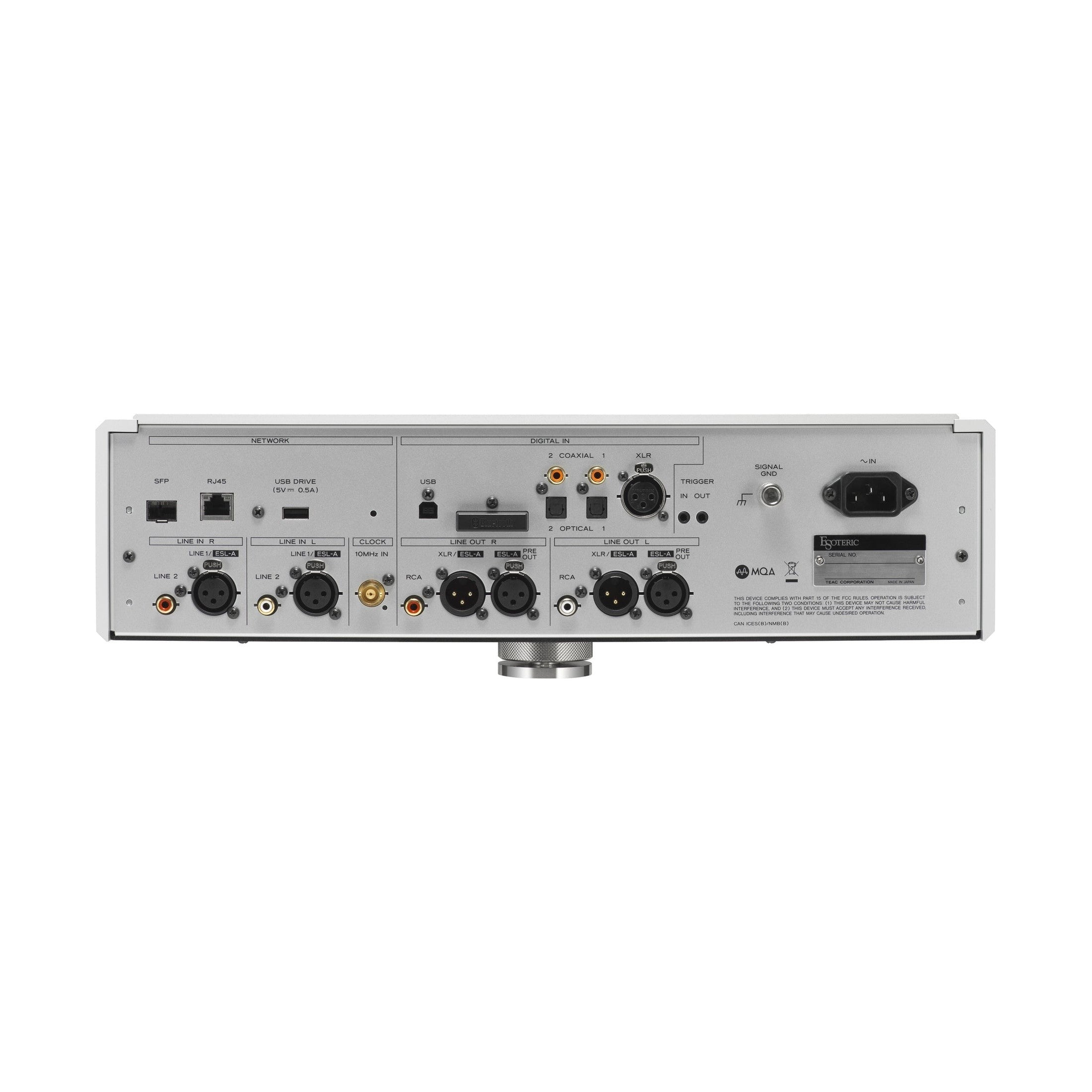 Esoteric N-05XE Network DAC/Preamplifier-thumbmail-5