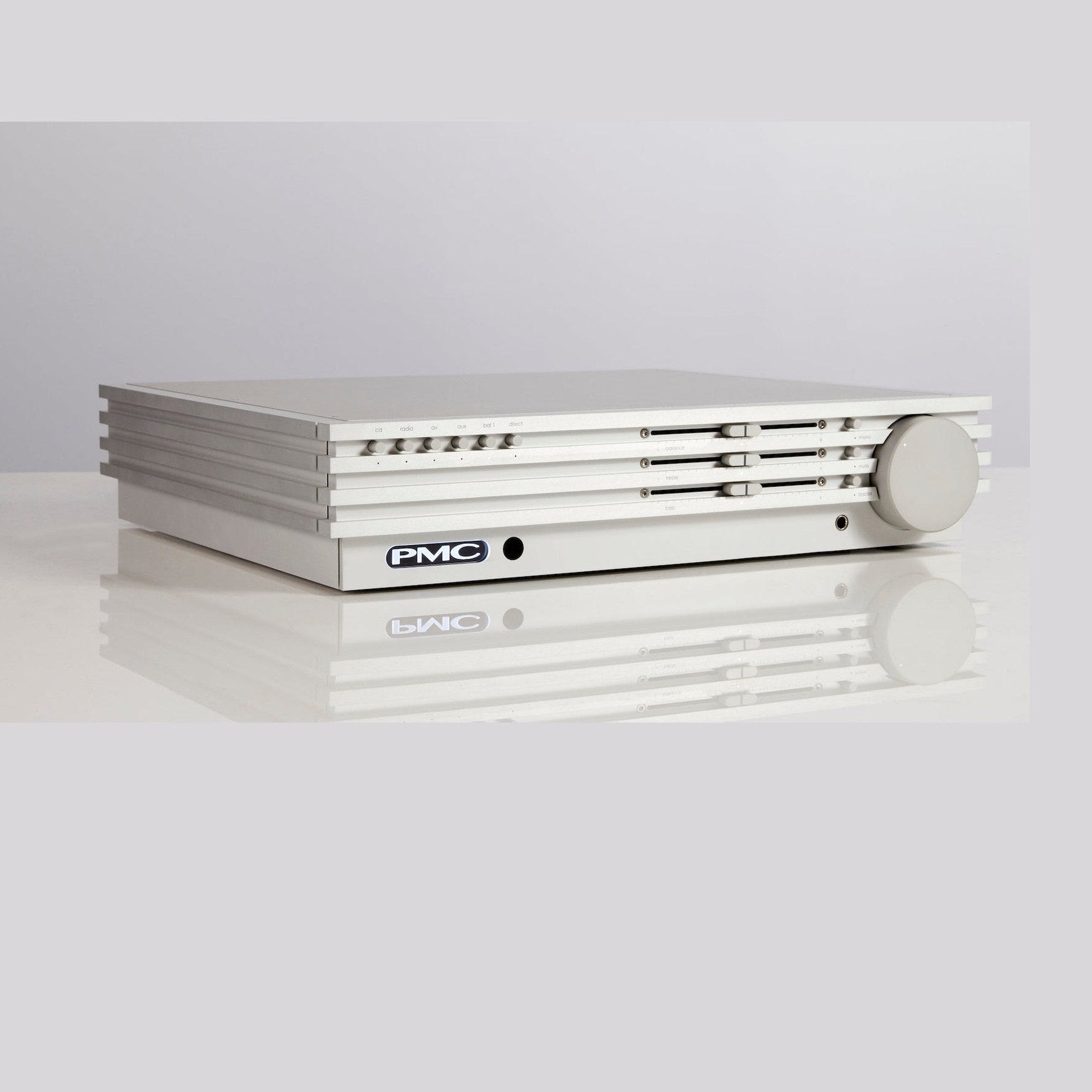 PMC cor integrated amplifier-thumbmail-2