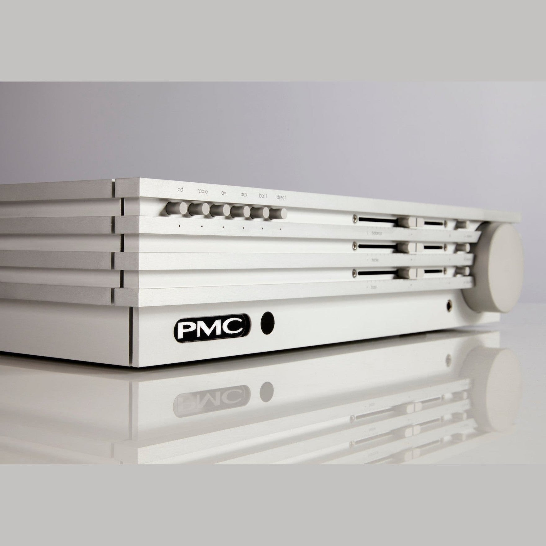 PMC cor integrated amplifier-thumbmail-3
