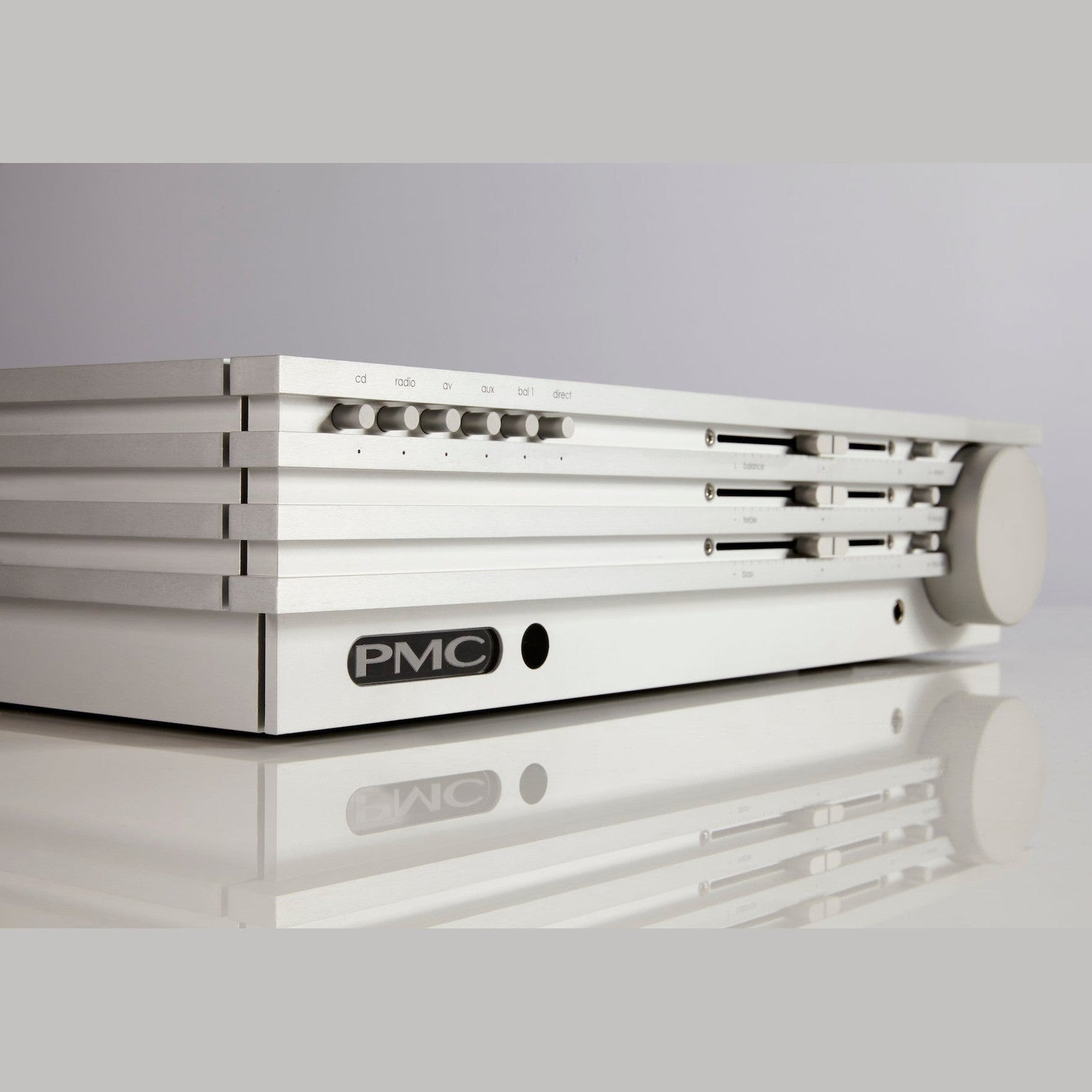 PMC cor integrated amplifier-thumbmail-4