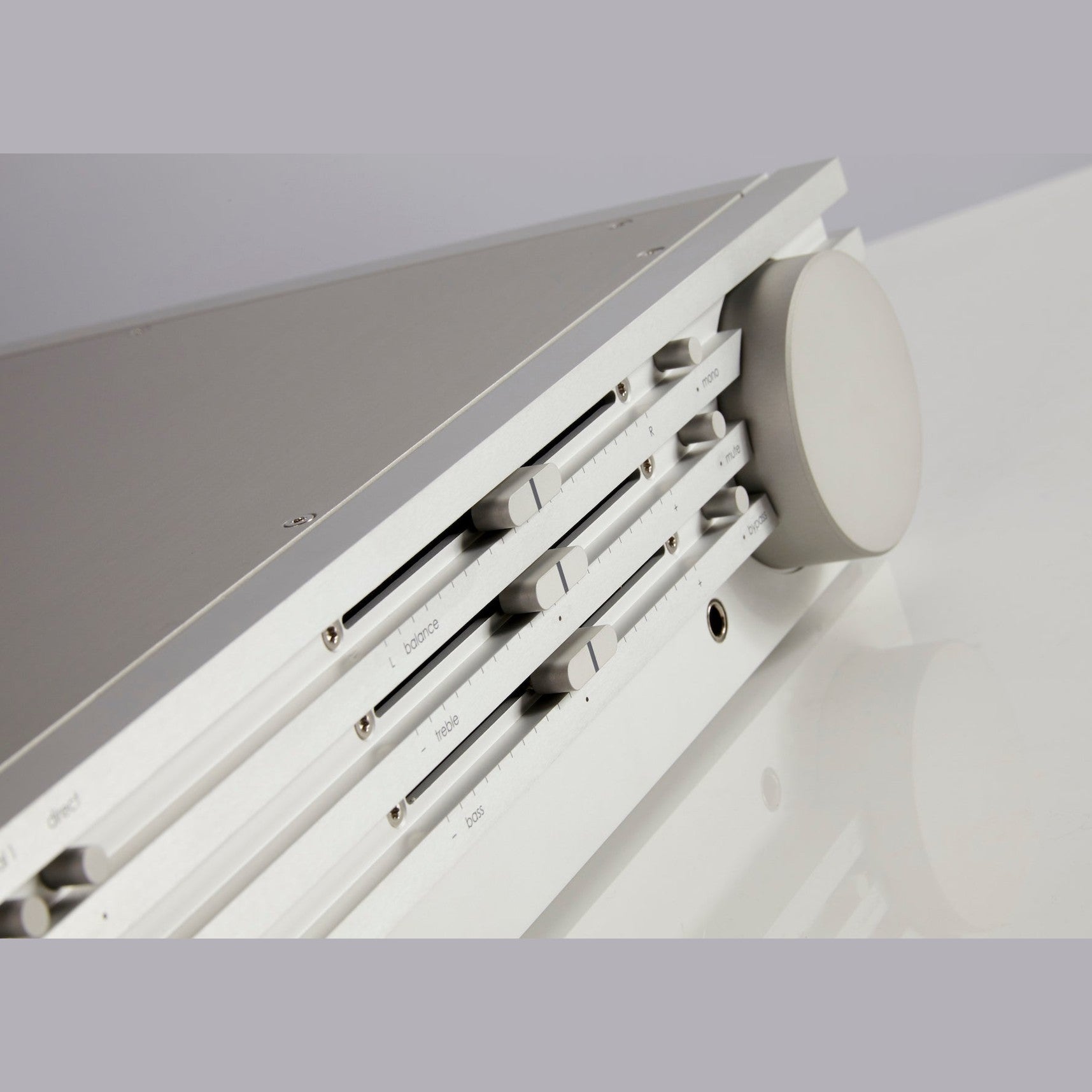 PMC cor integrated amplifier-thumbmail-5