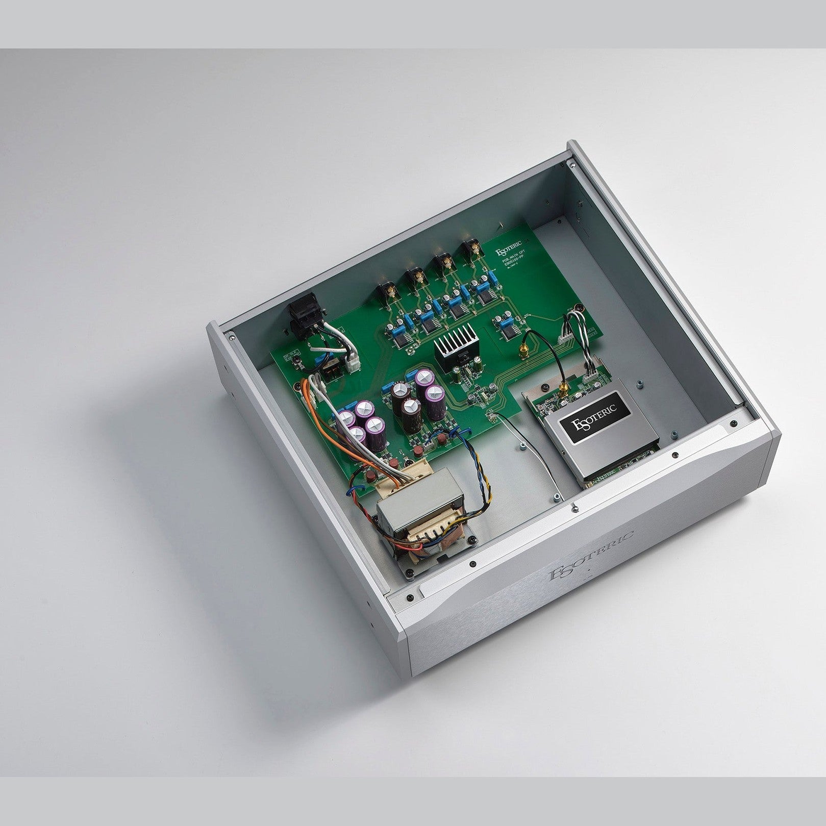 Esoteric G-05 Master Clock Generator-thumbmail-6