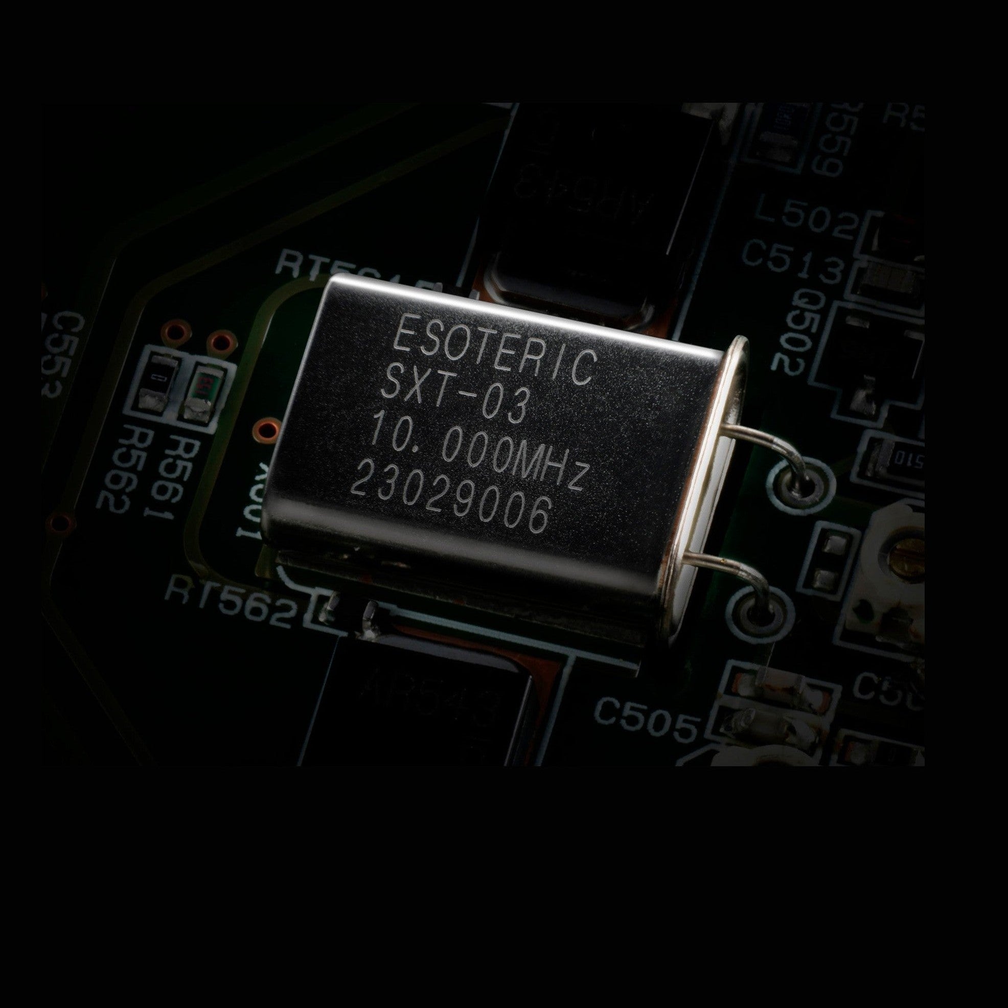 Esoteric G-05 Master Clock Generator-thumbmail-8
