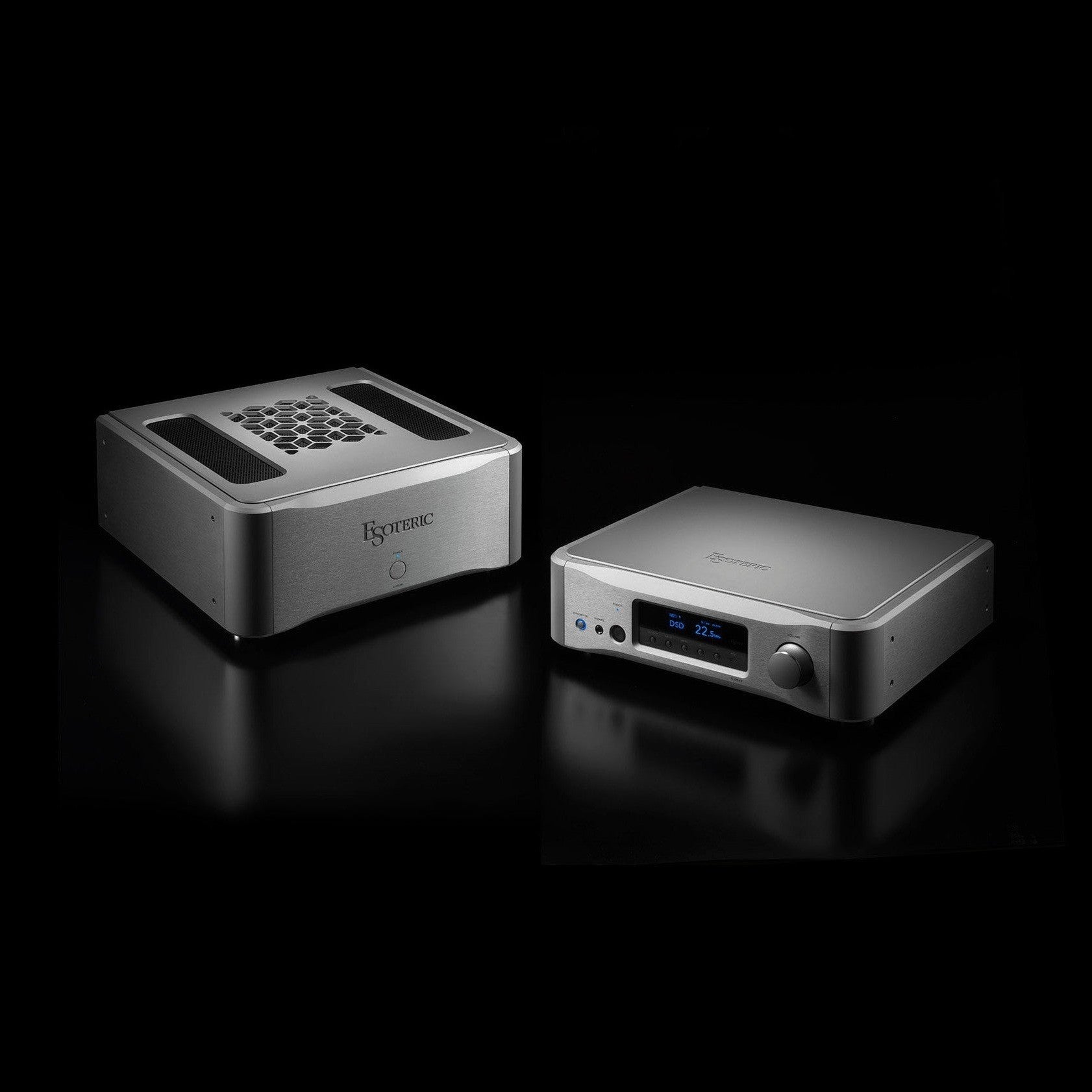 Esoteric N-05XE Network DAC/Preamplifier-thumbmail-7